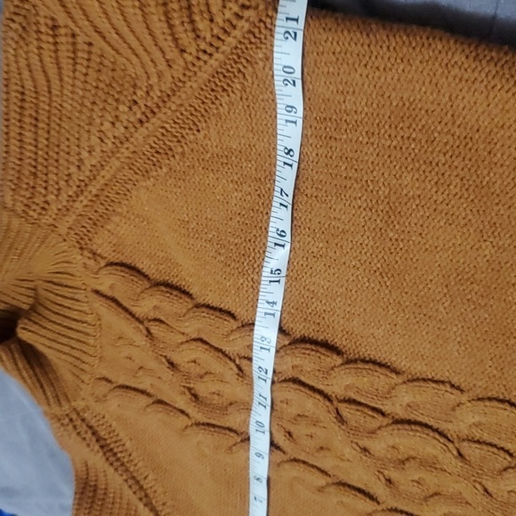 Blue Rain Cable Knit Sweater size L - Picture 8 of 9